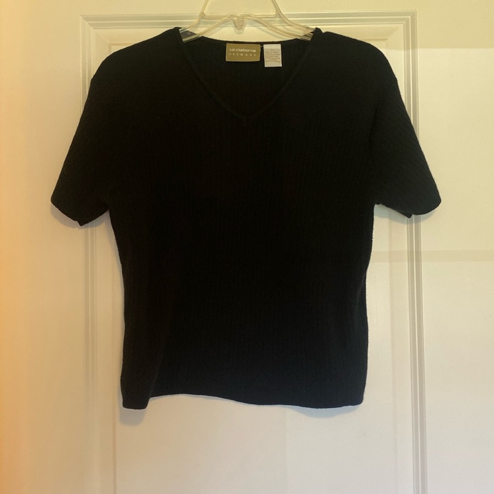 Liz Claiborne sweater top
